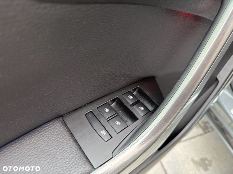 Opel Astra 1.4 Turbo Innovation - 22