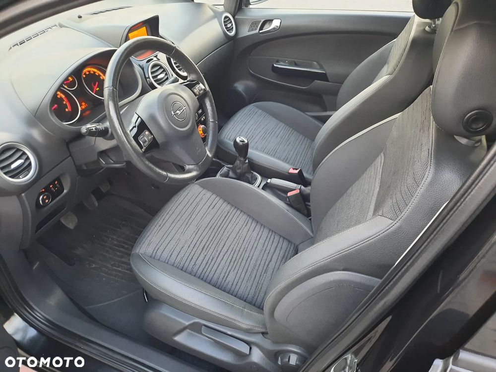 Opel Corsa 1.4 16V Energy - 18