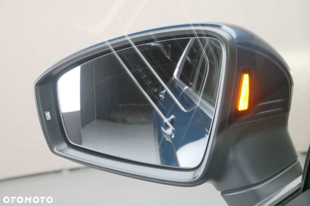 Volkswagen Tiguan 2.0 TDI SCR Elegance DSG - 40