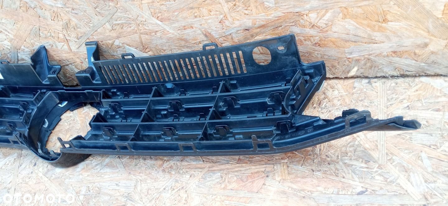 VOLKSWAGEN TOURAN II 5TA 15- ATRAPA KRATKA GRILL ZDERZAKA PRZÓD 5TA853653B - 8