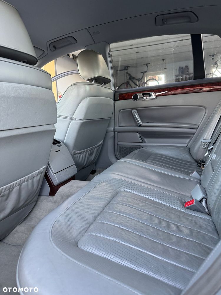 Volkswagen Phaeton 3.0 V6 TDI 4Mot (5 os.) - 14