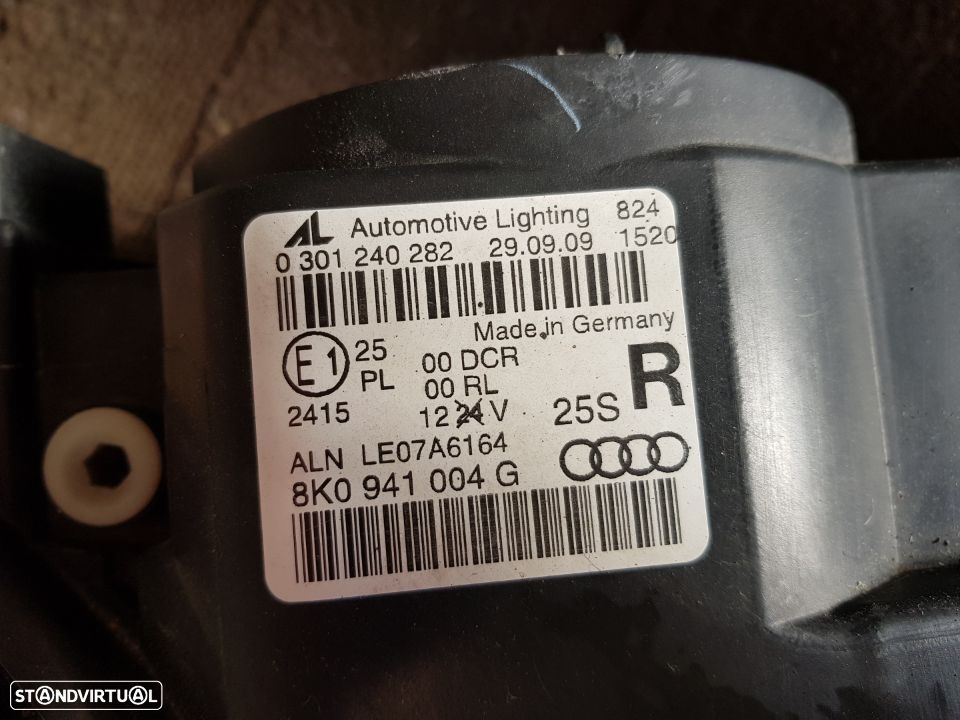 Farol direito Audi A4 8k bi xenon Led Direcional - 8k0941004G - 2