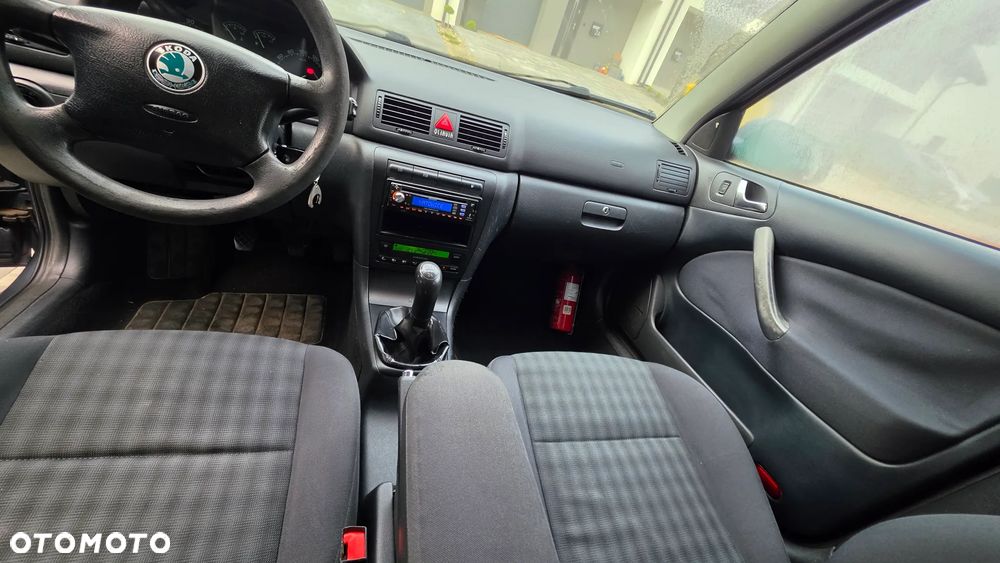 Skoda Octavia 1.9 TDI Tour - 16