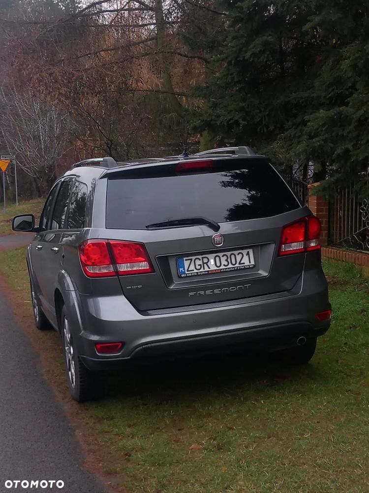 Fiat Freemont 2.0 Multijet 16V DPF Automatik Allrad Black Code - 2