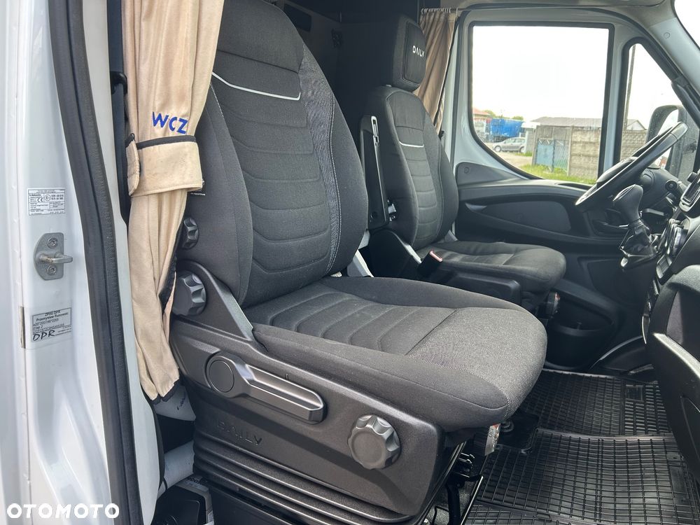 Iveco DAILY 72C180 Automatyczna skrzynia - 40