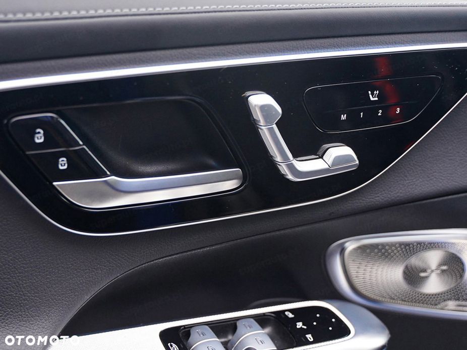 Mercedes-Benz GLC 220 d mHEV 4-Matic AMG Line - 18