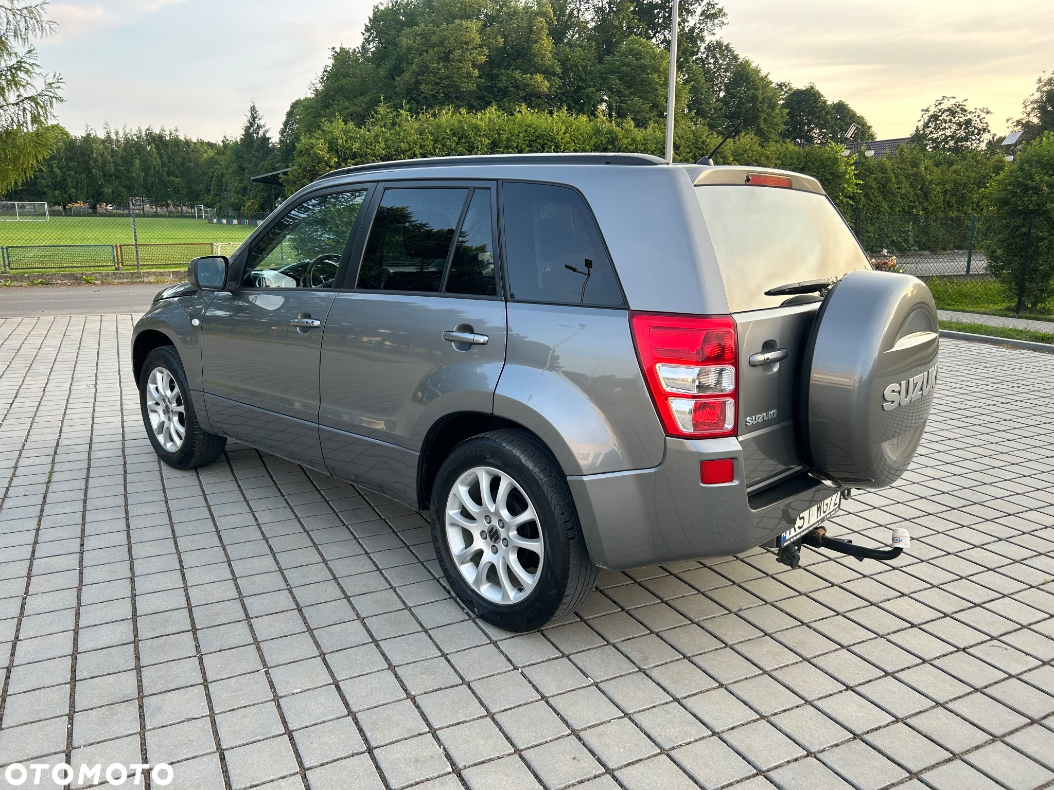 Suzuki Grand Vitara 2.0 - 4