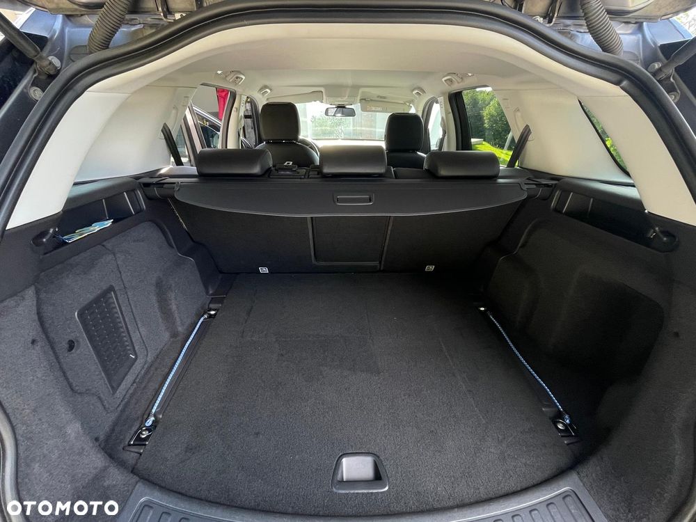 Land Rover Discovery Sport 2.0 D180 R-Dynamic HSE - 12