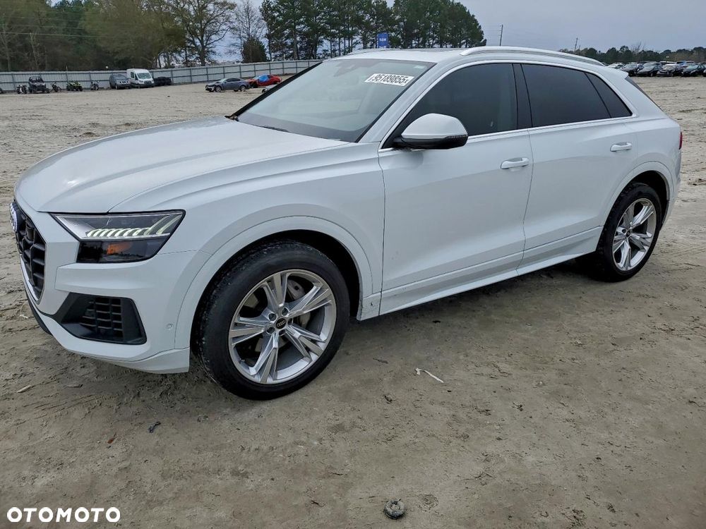 Audi Q8 - 1