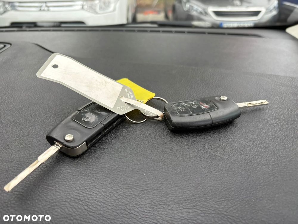 Ford Galaxy 2.0 Titanium - 10