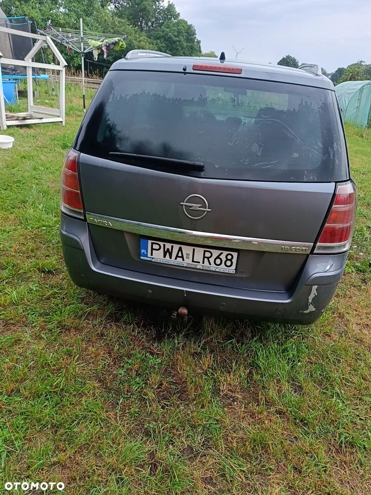 Opel Zafira 1.9 CDTI Elegance ActiveSelect - 5
