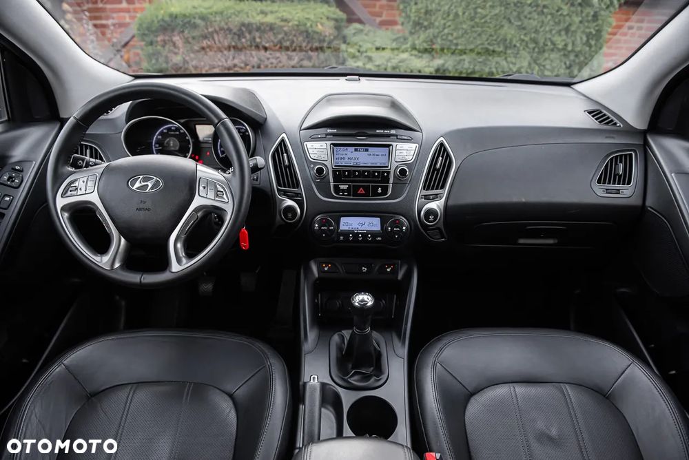 Hyundai ix35 2.0 Premium 2WD - 25