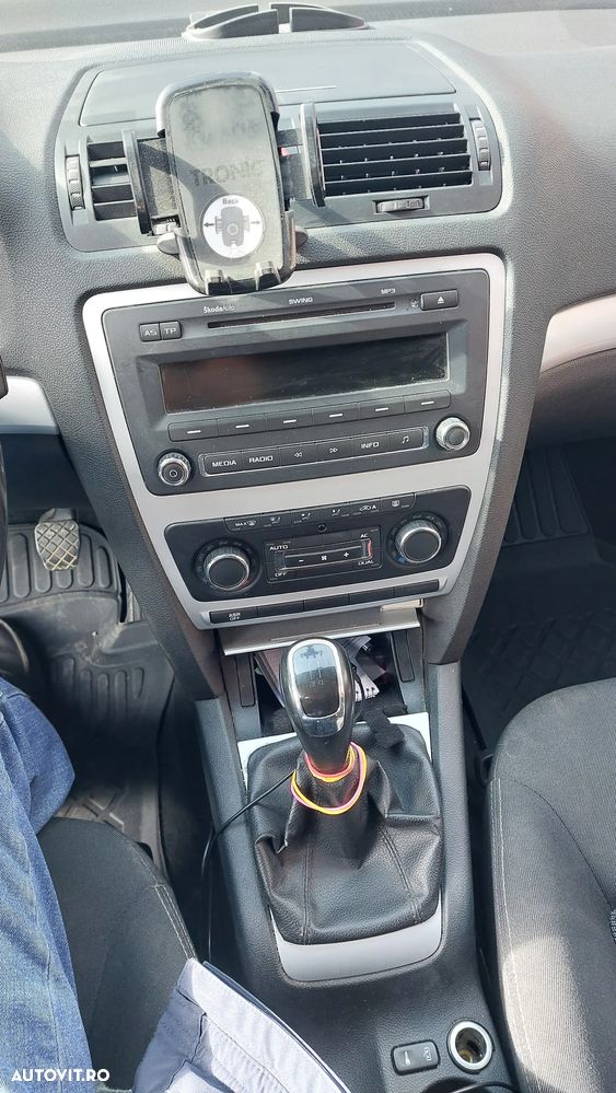Skoda Octavia 1.6 TDI Classic - 6