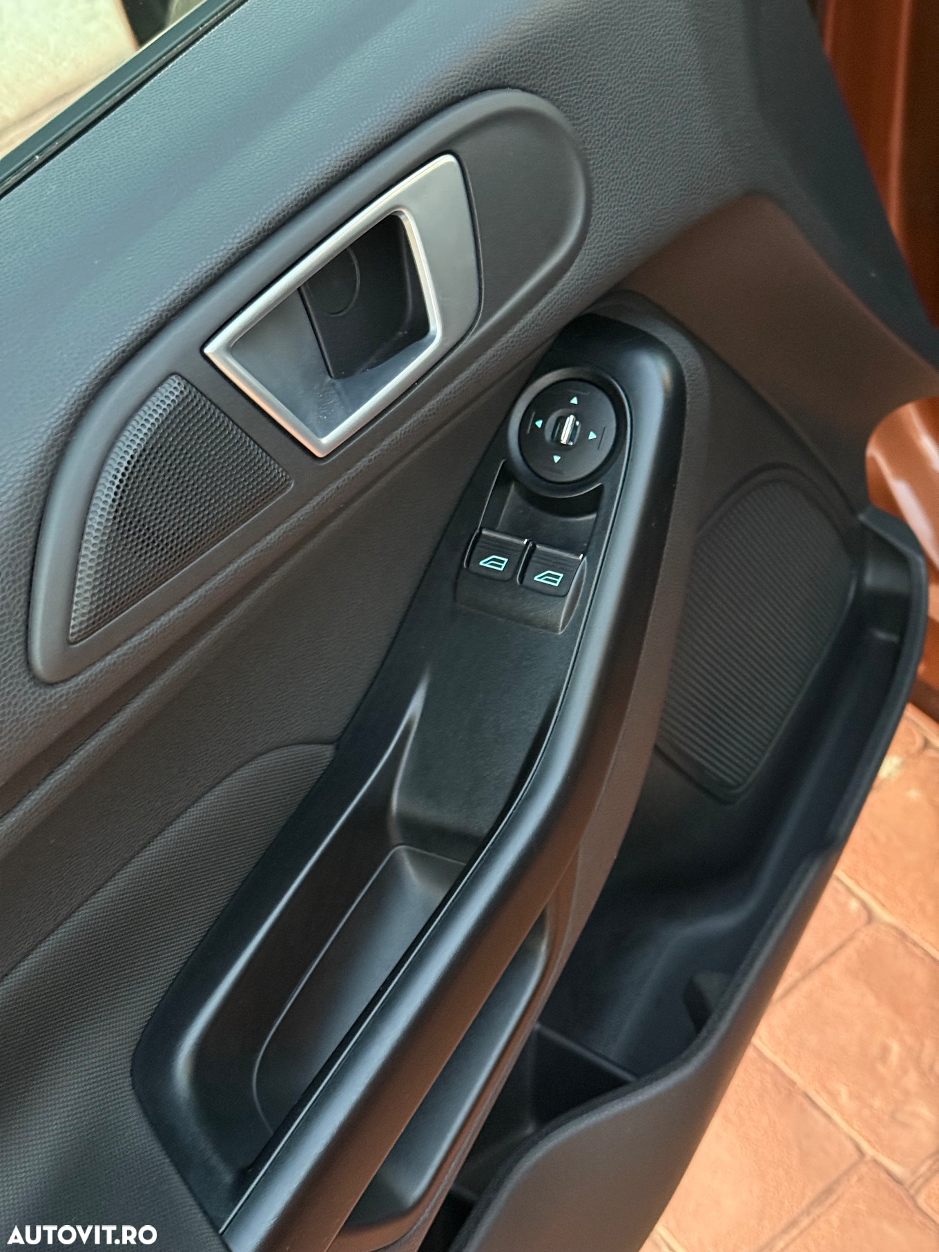 Ford Fiesta 1.0 Powershift Trend - 11
