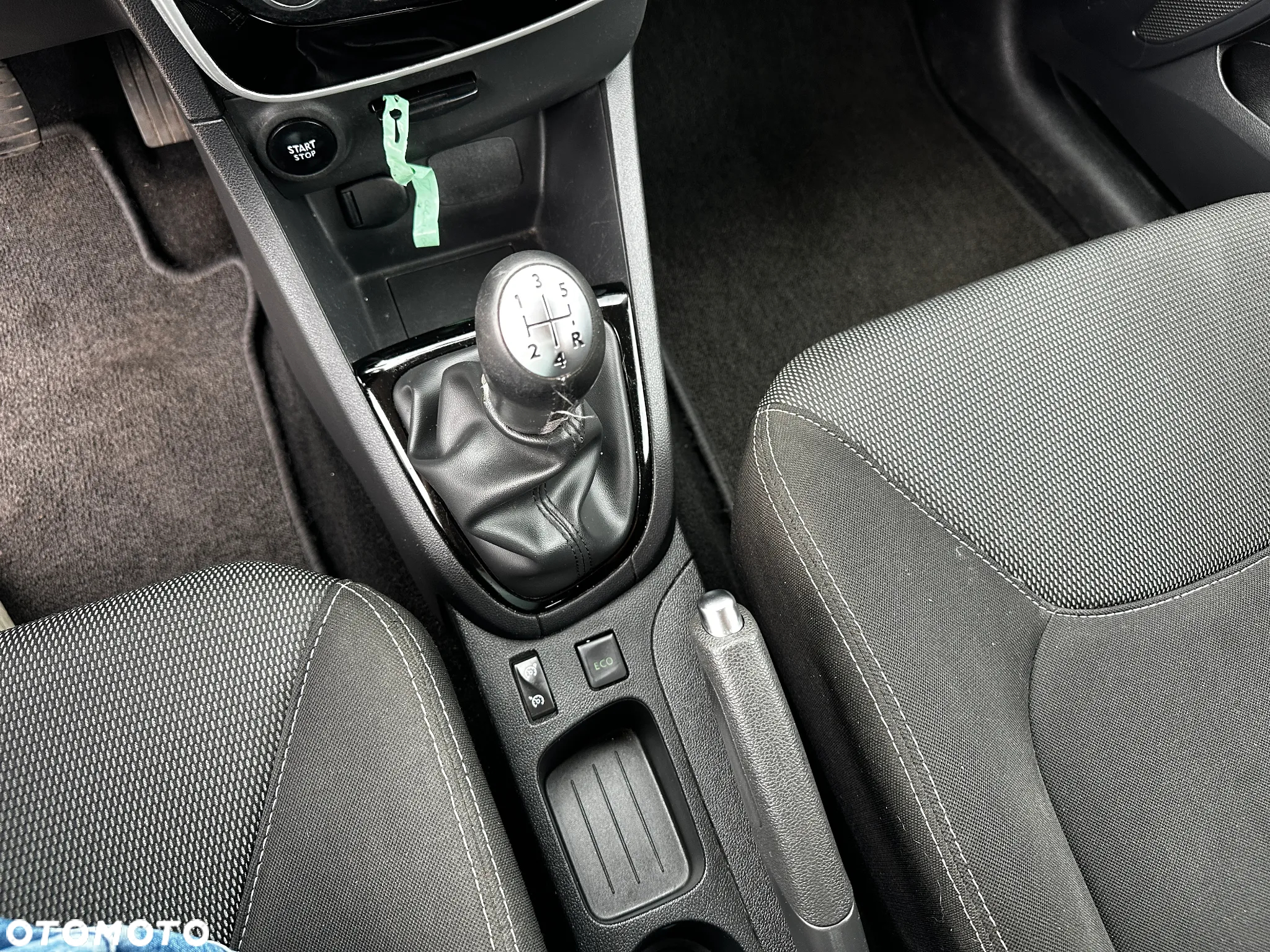 Renault Clio - 15