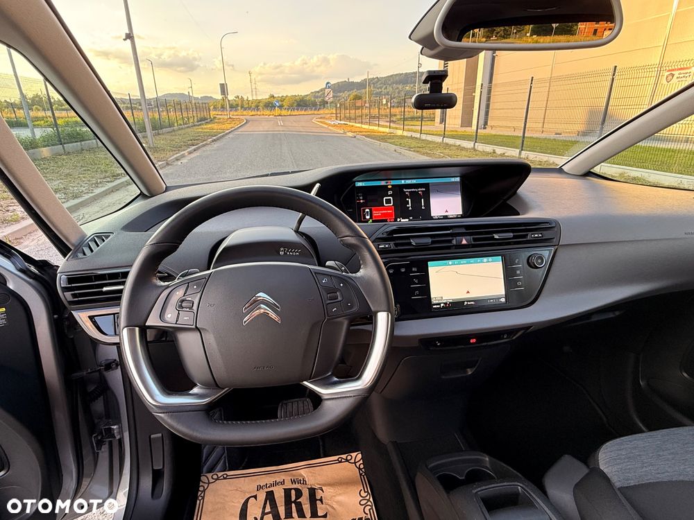 Citroën C4 SpaceTourer 1.6 PureTech More Life S&S EAT8 - 29