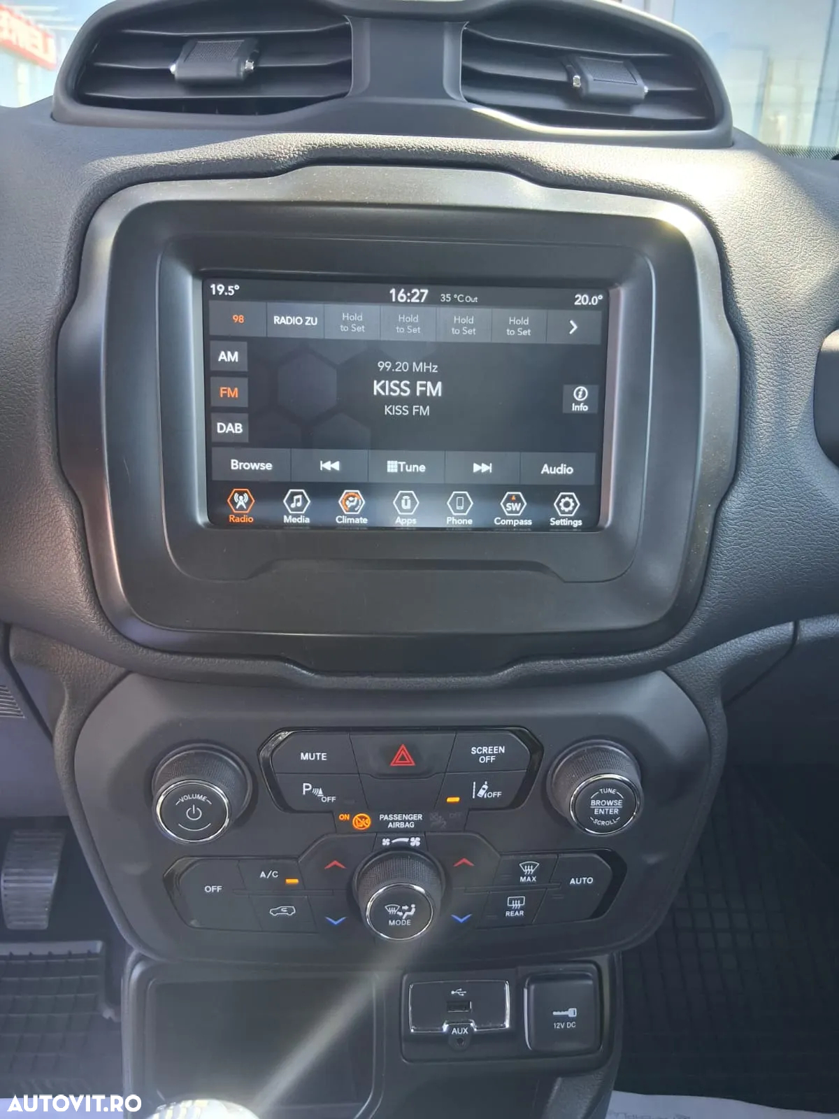 Jeep Renegade 1.0 Turbo 4x2 M6 Longitude - 10