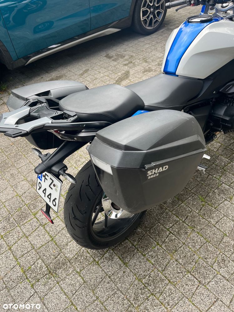 BMW RS - 25