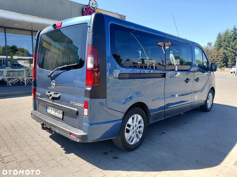 Opel Vivaro L2H1 2,9t Elegance Business - 17