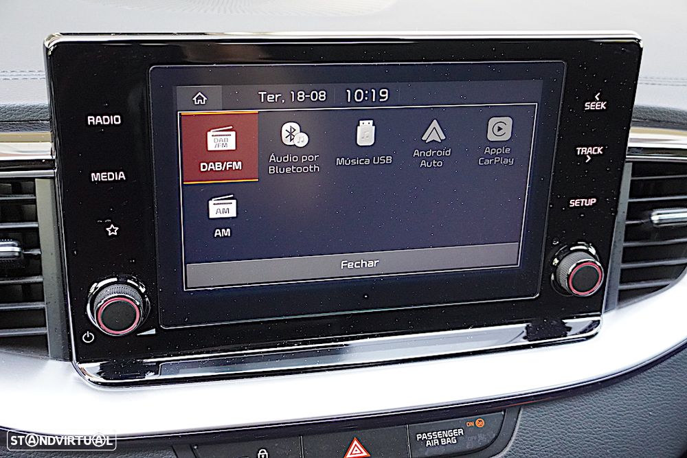 Kia Ceed SW 1.6 CRDi MHEV Dynamic - 29