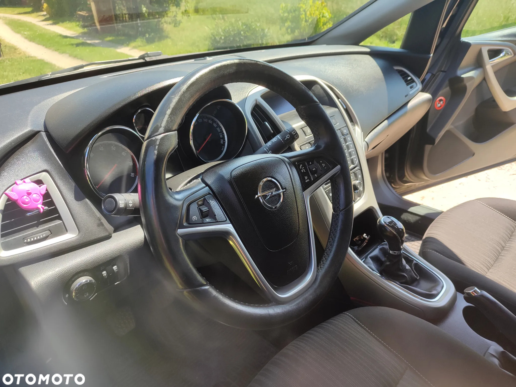 Opel Astra 1.4 Turbo Edition - 11