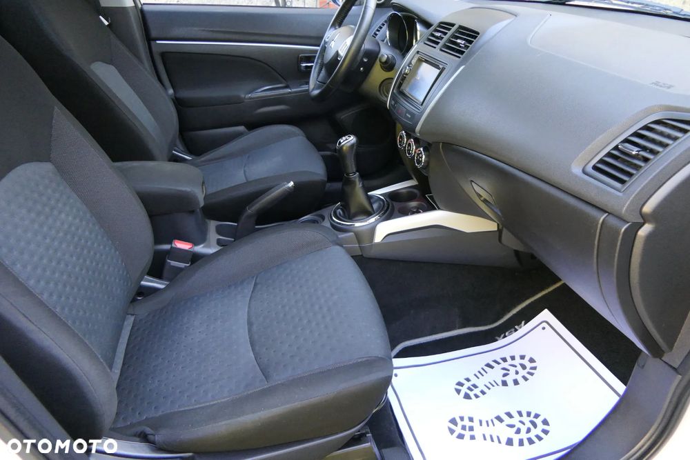 Mitsubishi ASX 1.6 2WD Instyle - 18