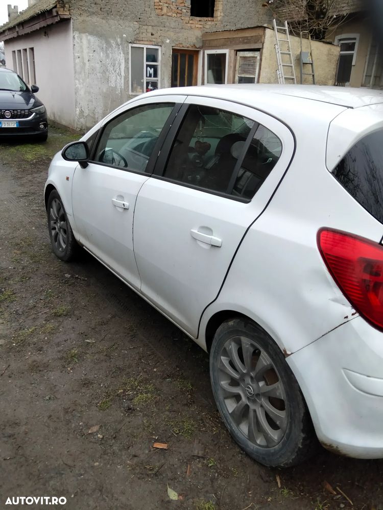 Opel Corsa 1.3 CDTI DPF (ecoFLEX) Innovation - 3