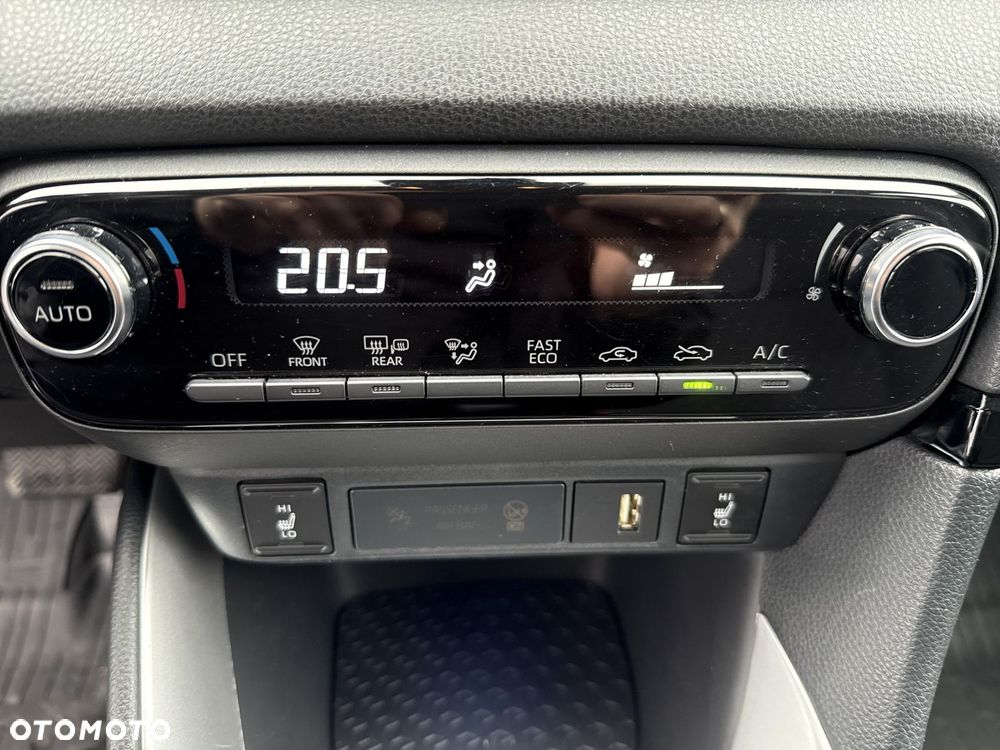 Toyota Yaris Hybrid 1.5 Comfort - 19