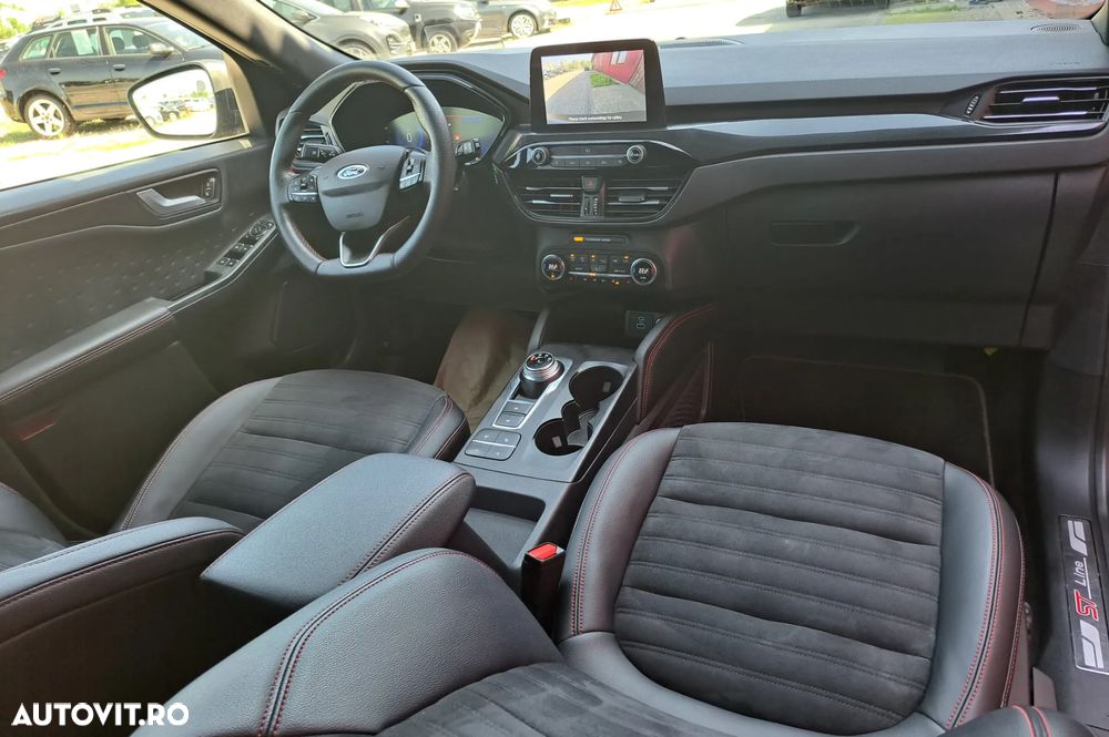 Ford Kuga 2.5 Duratec PHEV ST Line - 23