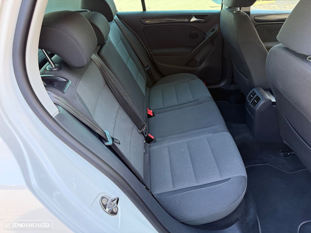 VW Golf 1.4 TSi Confortline DSG - 18