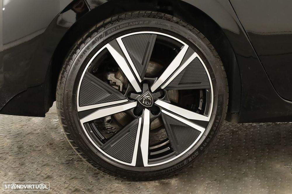 Peugeot 308 1.2 PureTech GT EAT8 - 5
