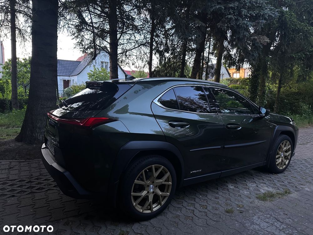 Lexus UX 200 Prestige 2WD - 4