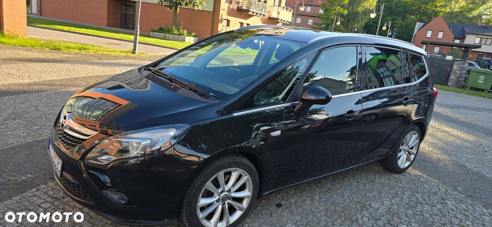 Opel Zafira Tourer 2.0 CDTI Automatik Edition - 4