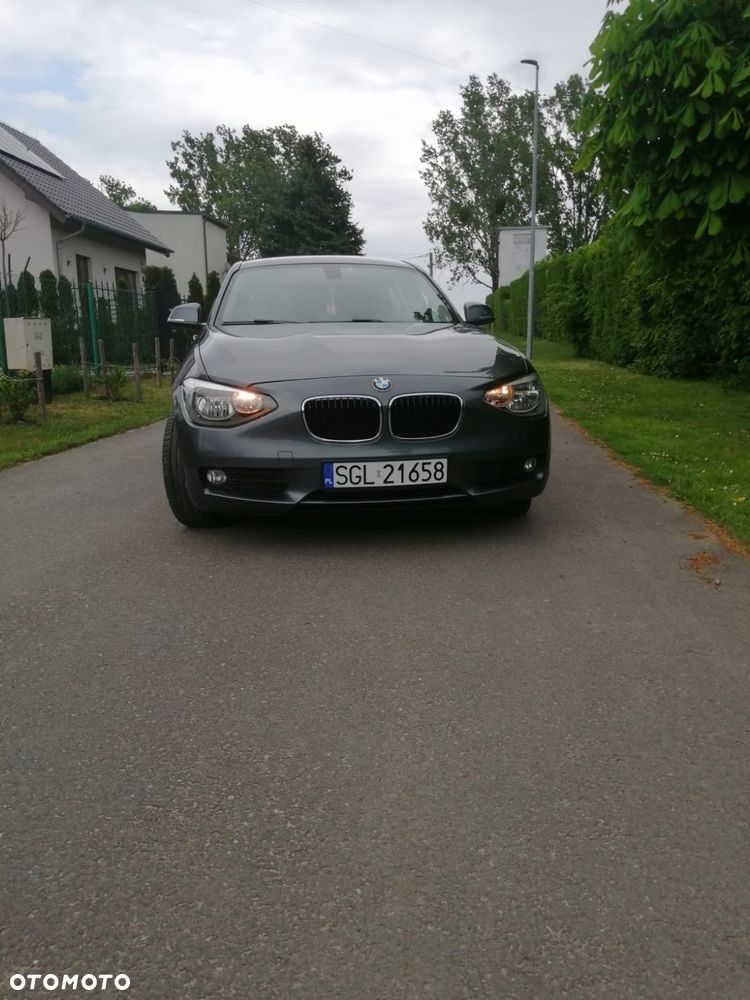 BMW Seria 1 116d Sport Line - 11