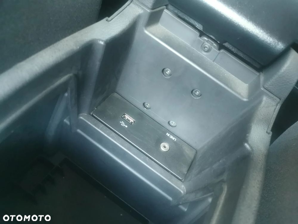 Ford Focus 1.6 EcoBoost Titanium - 17