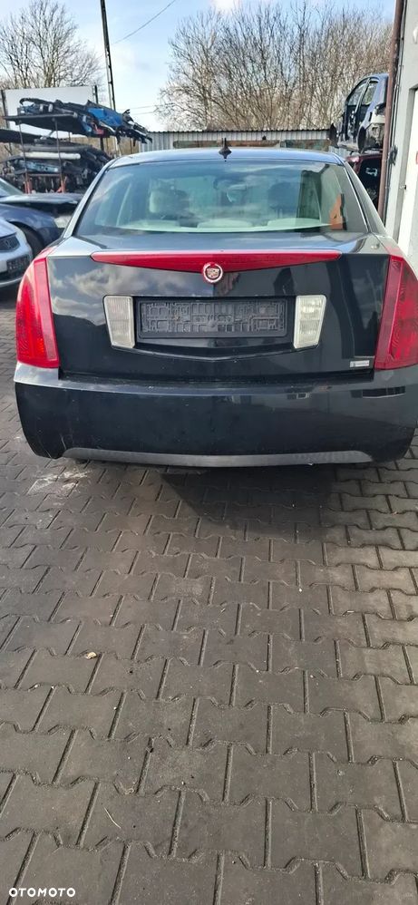 Klapa bagażnika Cadilac BLS Sedan - 1