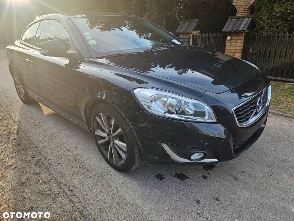 Volvo C70 D3 Momentum - 9