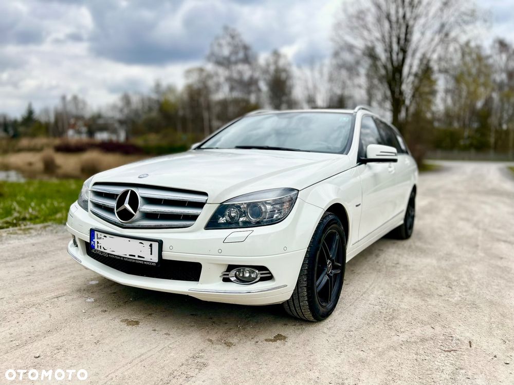 Mercedes-Benz Klasa C 180 Kompressor BlueEFFICIENCY Special Edition - 1