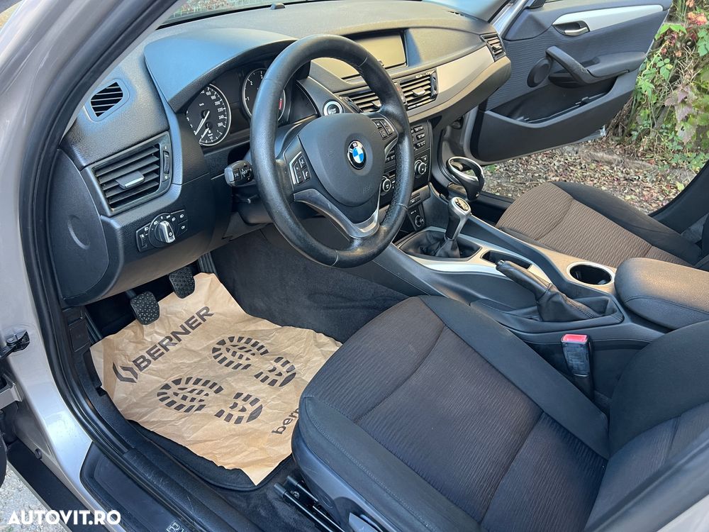 BMW X1 xDrive18d - 23