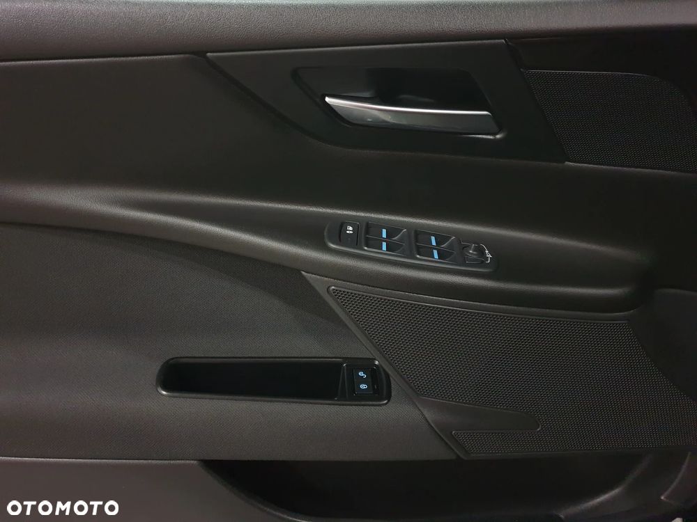 Jaguar XE 2.0 D Prestige - 7