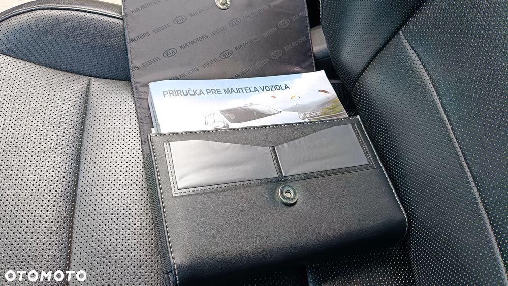 Kia Sportage 2,0 CRDI AWD GT Line - 37
