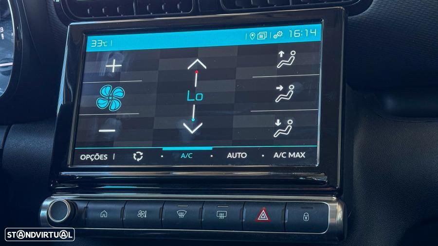 Citroën C3 1.2 PureTech Shine - 23