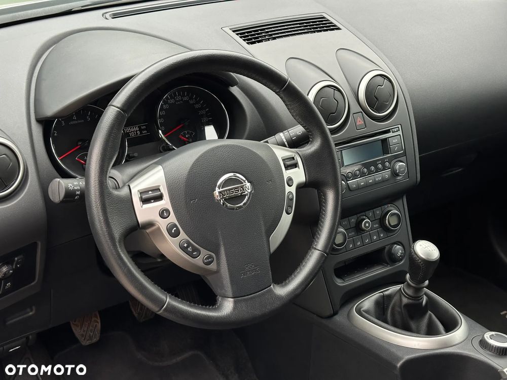 Nissan Qashqai 2.0 4x4 tekna - 11