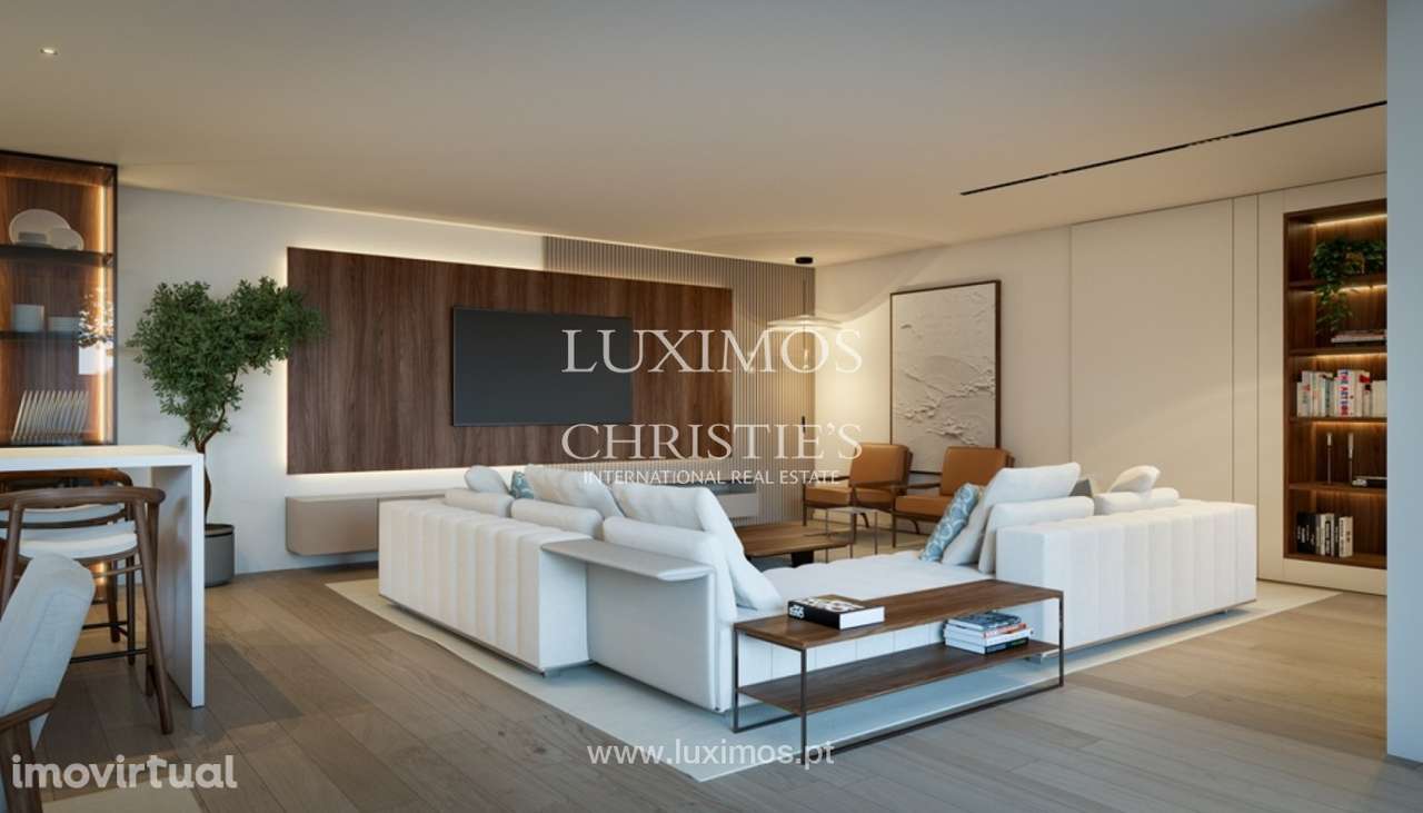 Moradia V3 com piscina e vistas de mar à venda, em Arcozelo - Grande imagem: 3/12