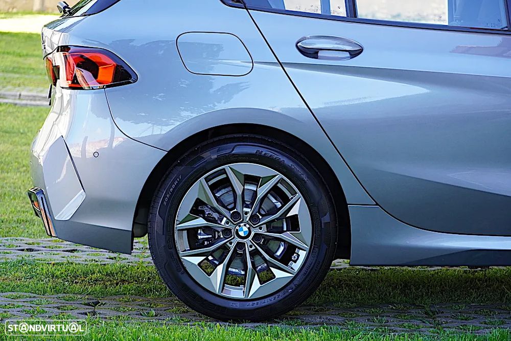 BMW 116 Standard - 11