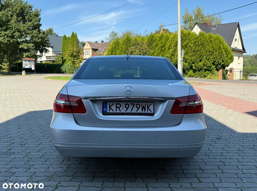 Mercedes-Benz Klasa E 220 BlueTEC 7G-TRONIC Elegance - 9