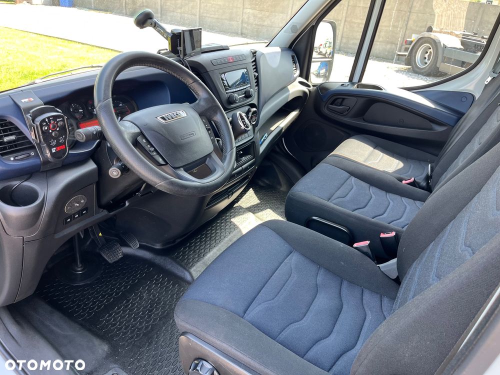 Iveco DAILY 35-210 * kontener * winda * SUPER STAN automat 3.0 2018rok - 10