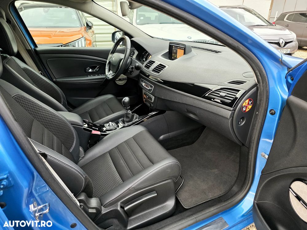 Renault Megane ENERGY dCi 130 BOSE EDITION - 13