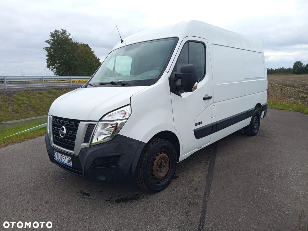 Nissan NV400 - 11