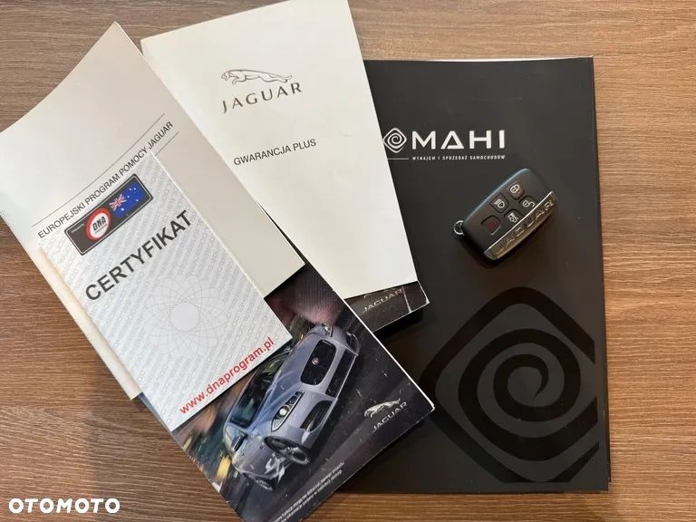 Jaguar XF 2.2 D Premium Luxury - 26